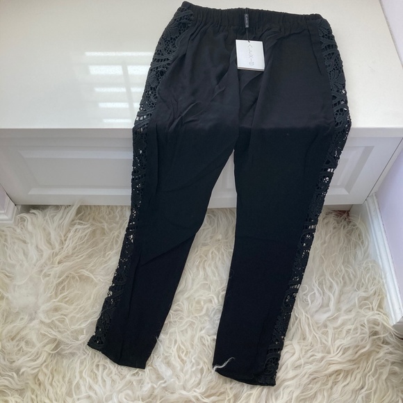 ALEXIS Straight Leg Pants
